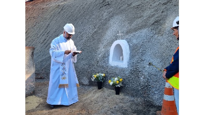 Padre Márcio Mendes visita Complexo das Usinas de Fontes
